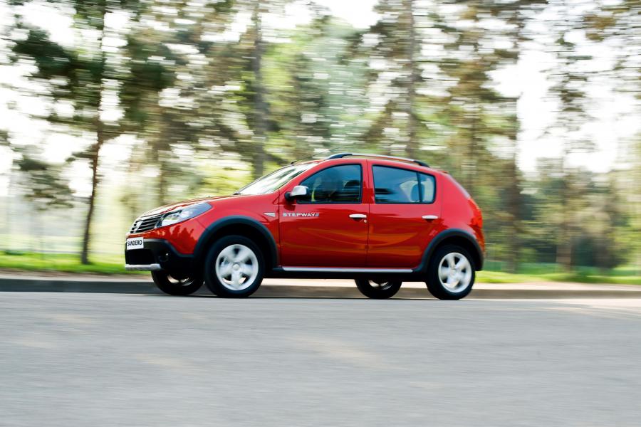  Dacia Sandero Stepway 2009 года  (фото 2 из 45)